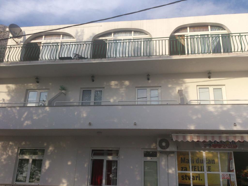 Brig Apartments Živogošće Exteriér fotografie